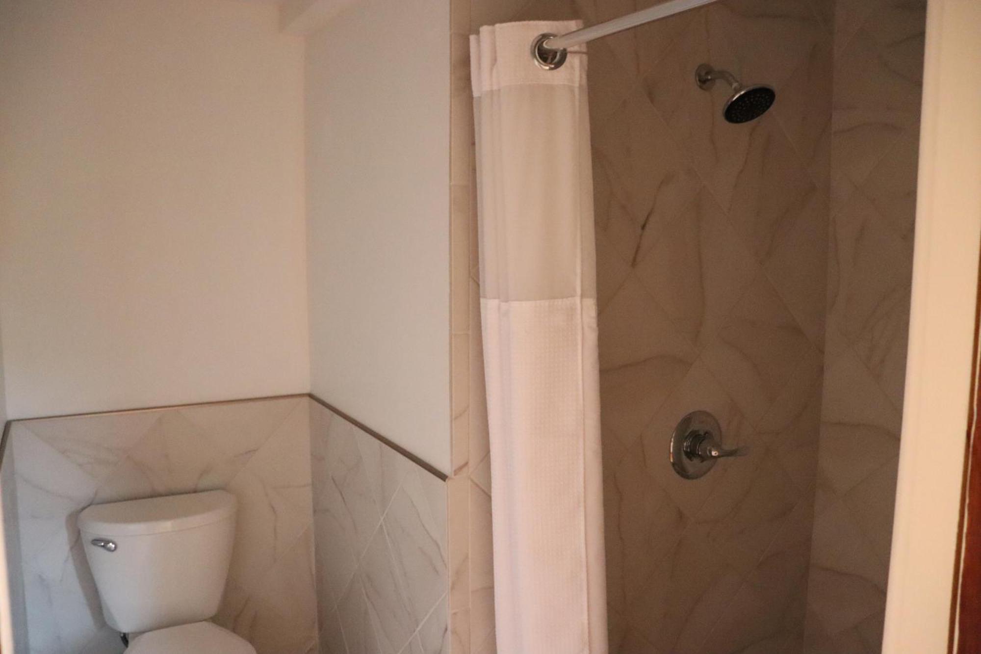 Vaast Bed & Breakfast Adamstown Oda fotoğraf